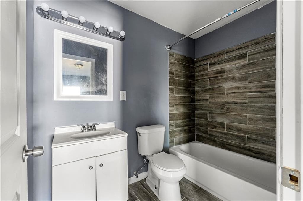 4 bedroom, 2 bathroom, 1,177 sq ft single family residence for sale at 501 Aberdeen Drive, Atlanta, GA 30318 — photo 8
