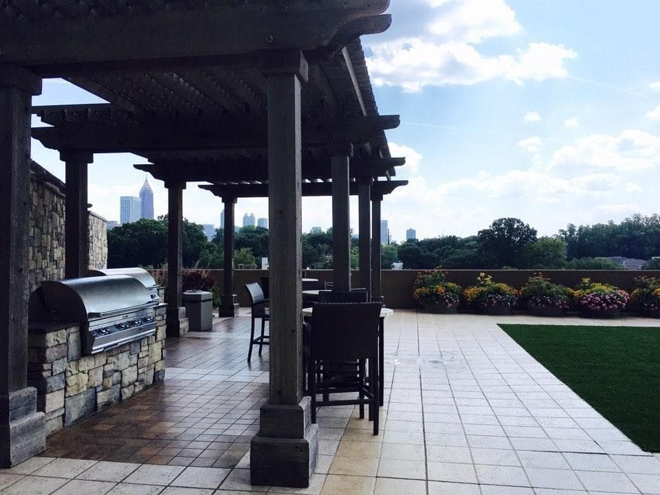 2 bedroom, 3 bathroom, 1,369 sq ft condominium for rent at 270 17th Street 2602, Atlanta, GA 30363 for $3,095 a month — photo 2