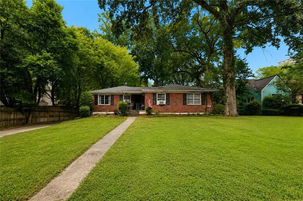 quadruplex for sale at 2956 Grandview Avenue, Atlanta, GA 30305
