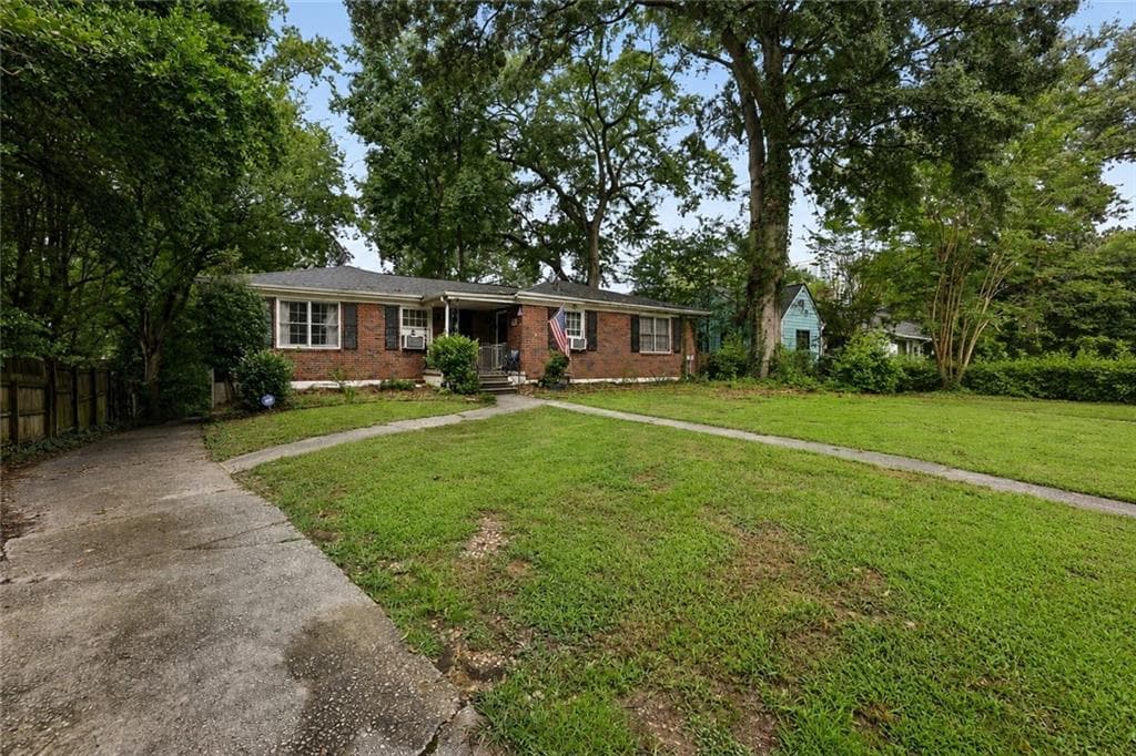 quadruplex for sale at 2956 Grandview Avenue, Atlanta, GA 30305 — photo 2