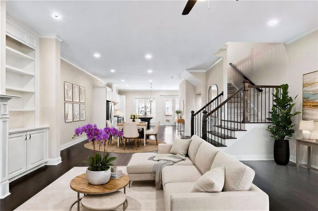 4 bedroom, 4 bathroom, 2,727 sq ft townhouse for sale at 7012 Seneca Court, Roswell, GA 30076 — photo 9