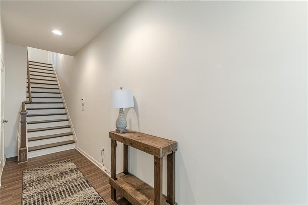 3 bedroom, 4 bathroom, 1,844 sq ft townhouse under contract at 763 Dunlop Way, Atlanta, GA 30312 — photo 4