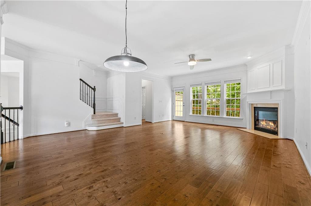 3 bedroom, 4 bathroom, 2,328 sq ft townhouse for rent at 2844 Loftview Square, Atlanta, GA 30339 for $3,200 a month — photo 8