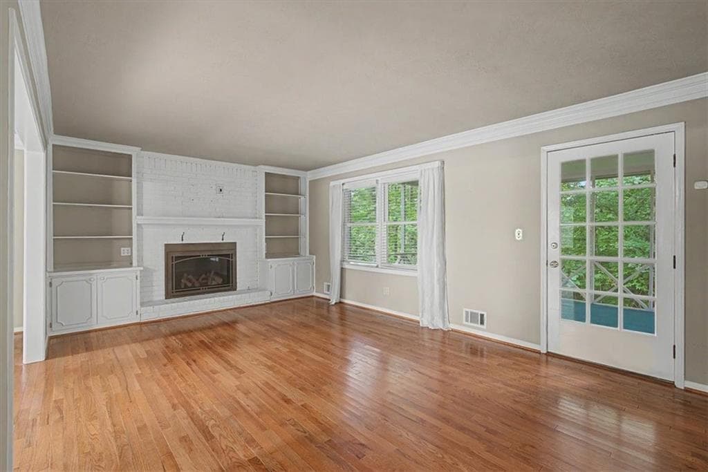 5 bedroom, 4 bathroom, 3,307 sq ft single family residence for sale at 1663 Huntingford Drive, Marietta, GA 30068 — photo 8