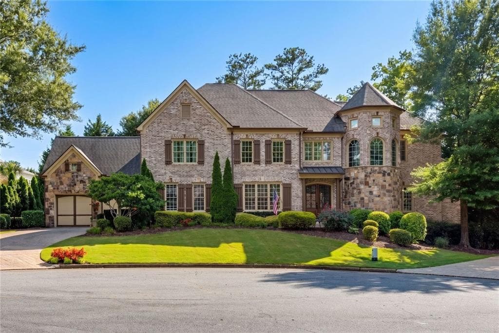 6 bedroom, 5 bathroom, 7,458 sq ft single family residence sold at 3263 Berkshire Flat Court, Marietta, GA 30066
