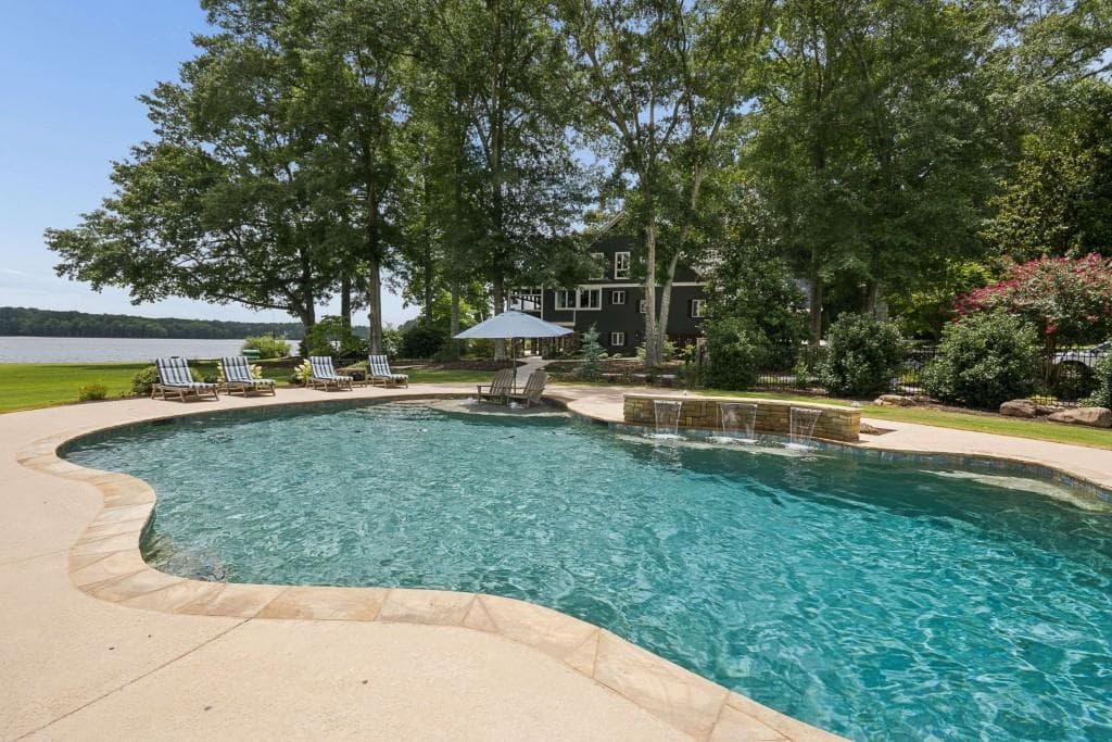 5 bedroom, 8 bathroom, 9,233 sq ft single family residence for sale at 102 Pebblestump Point, Peachtree City, GA 30269 — photo 8