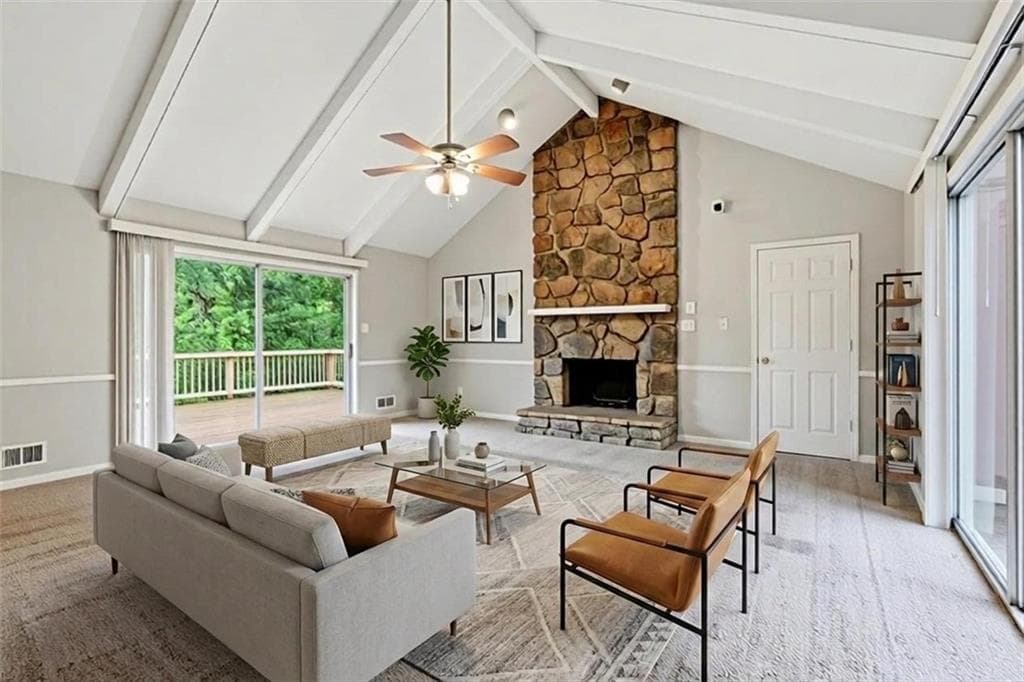 4 bedroom, 2 bathroom, 2,240 sq ft single family residence under contract at 1384 Huntsmen Glen, Riverdale, GA 30296 — photo 4