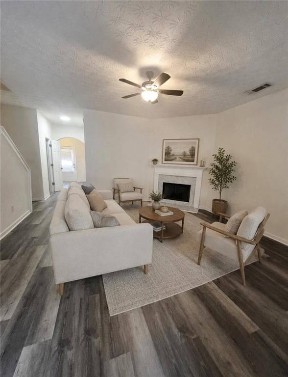 3 bedroom, 3 bathroom, 1,712 sq ft townhouse for rent at 2517 EMMA WAY, Lawrenceville, GA 30044 for $2,000 a month — photo 4