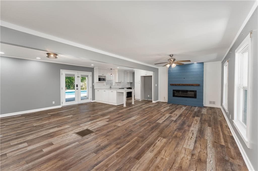 4 bedroom, 2 bathroom, 2,084 sq ft single family residence for sale at 511 Bart Manous Road, Canton, GA 30115 — photo 8