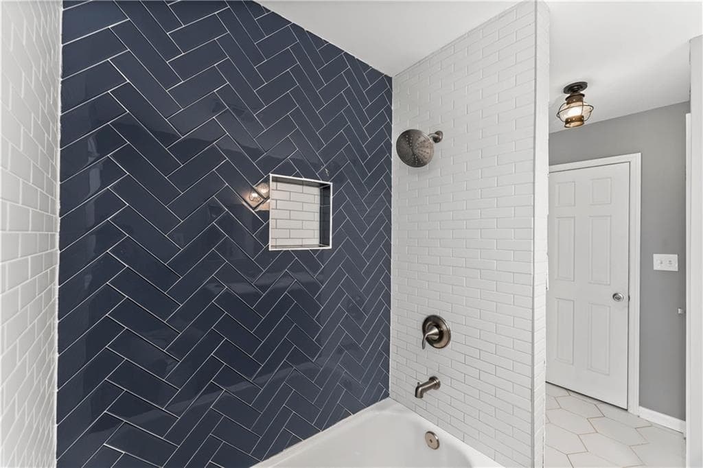 4 bedroom, 2 bathroom, 2,084 sq ft single family residence for sale at 511 Bart Manous Road, Canton, GA 30115 — photo 7