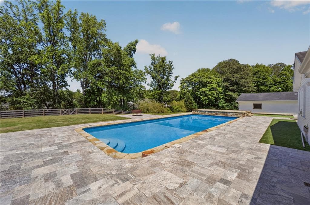 4 bedroom, 2 bathroom, 2,084 sq ft single family residence for sale at 511 Bart Manous Road, Canton, GA 30115 — photo 9