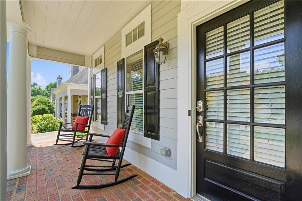 3 bedroom, 2 bathroom, 1,568 sq ft single family residence for sale at 306 Pinehurst Way, Canton, GA 30114 — photo 5