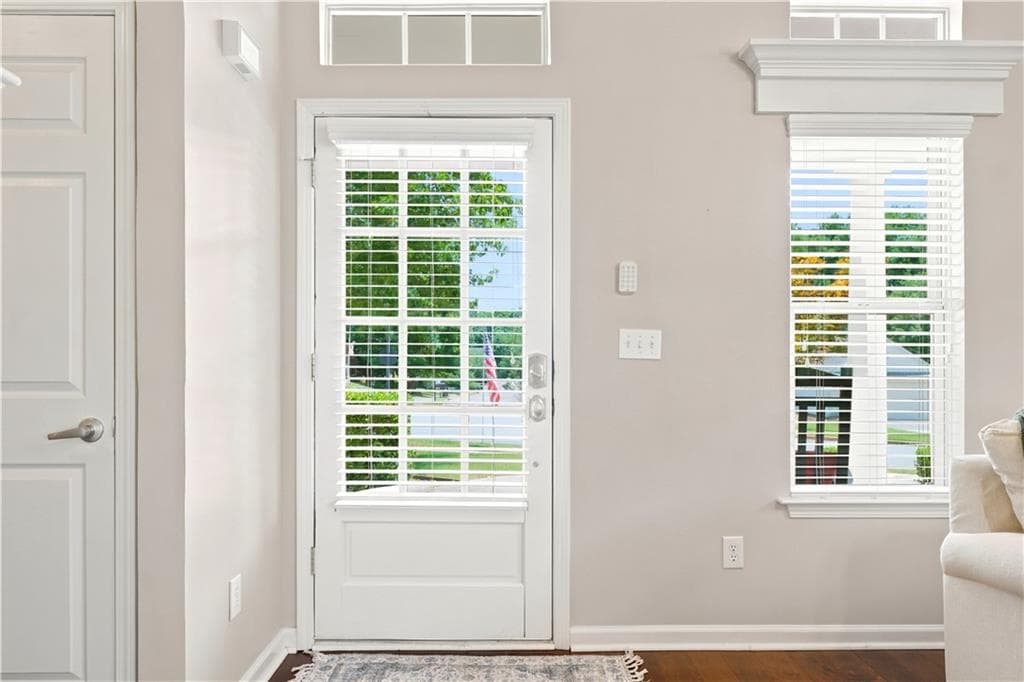 3 bedroom, 2 bathroom, 1,568 sq ft single family residence for sale at 306 Pinehurst Way, Canton, GA 30114 — photo 7