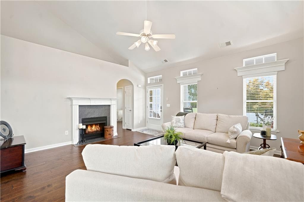 3 bedroom, 2 bathroom, 1,568 sq ft single family residence for sale at 306 Pinehurst Way, Canton, GA 30114 — photo 10
