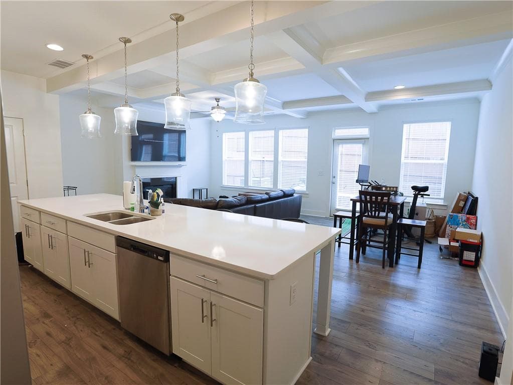 3 bedroom, 3 bathroom, 1,957 sq ft townhouse for rent at 7724 Baron Road, Fairburn, GA 30213 for $2,600 a month — photo 2