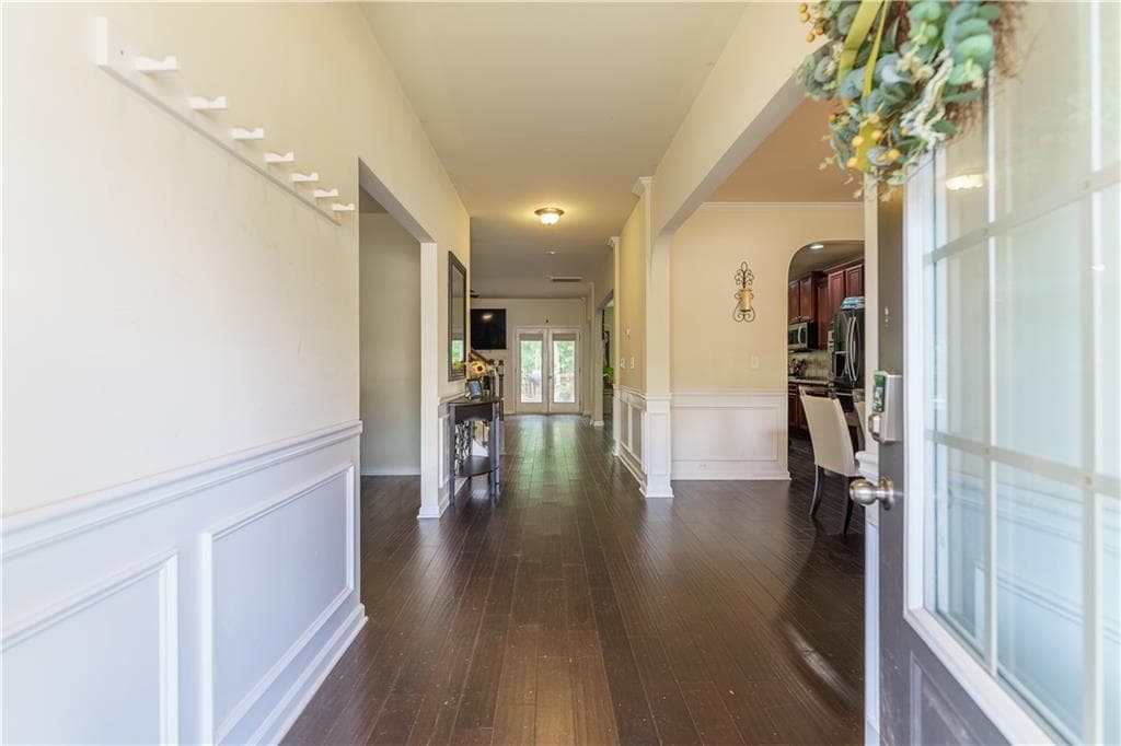 6 bedroom, 5 bathroom, 3,584 sq ft single family residence for sale at 18 Canyon View Drive, Newnan, GA 30265 — photo 4