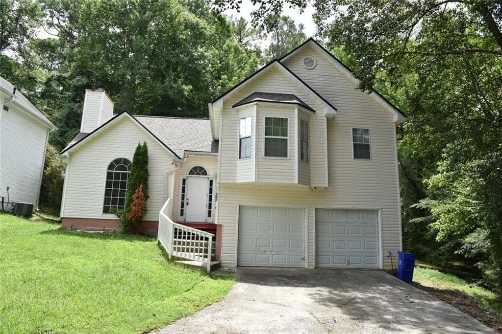 1885 Boulder Ridge Parkway, Ellenwood, GA 30294 — most recent listing photo