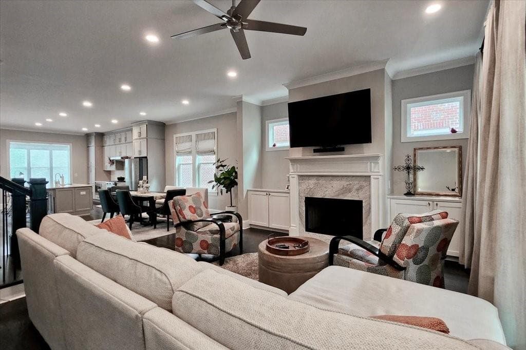 4 bedroom, 4 bathroom, 2,500 sq ft townhouse for sale at 623 Brennan Drive, Decatur, GA 30033 — photo 5