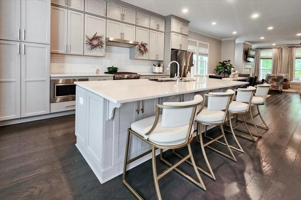 4 bedroom, 4 bathroom, 2,500 sq ft townhouse for sale at 623 Brennan Drive, Decatur, GA 30033 — photo 9