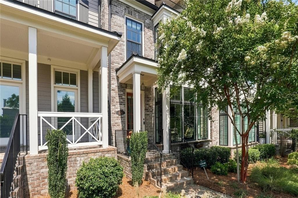 4 bedroom, 5 bathroom, 3,197 sq ft condominium for sale at 426 Concord Street, Alpharetta, GA 30009 — photo 2