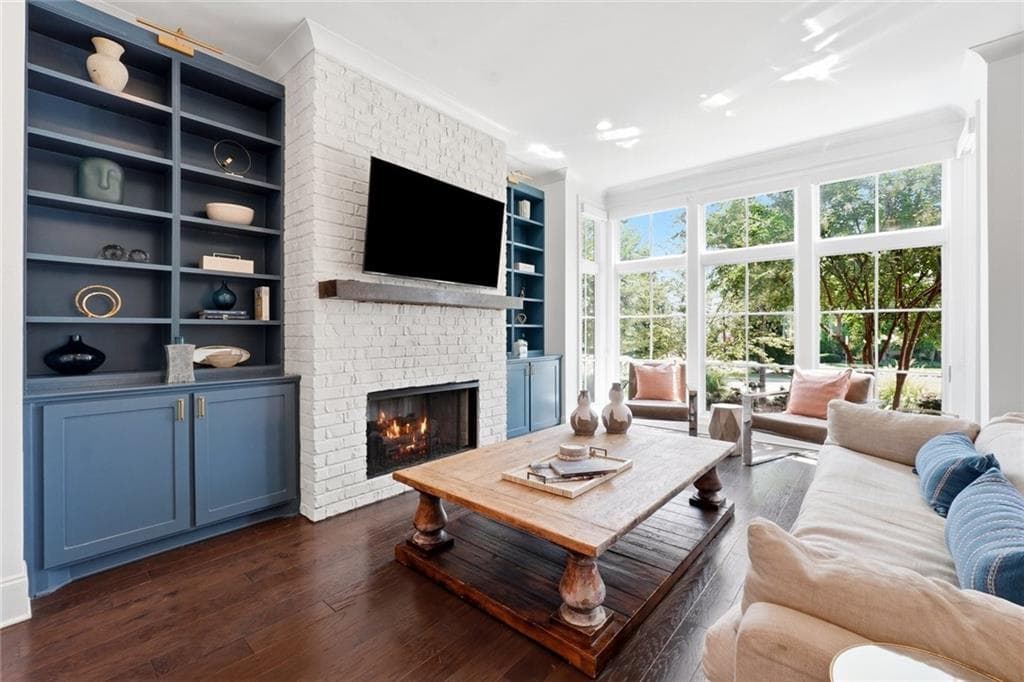 4 bedroom, 5 bathroom, 3,197 sq ft condominium for sale at 426 Concord Street, Alpharetta, GA 30009 — photo 4