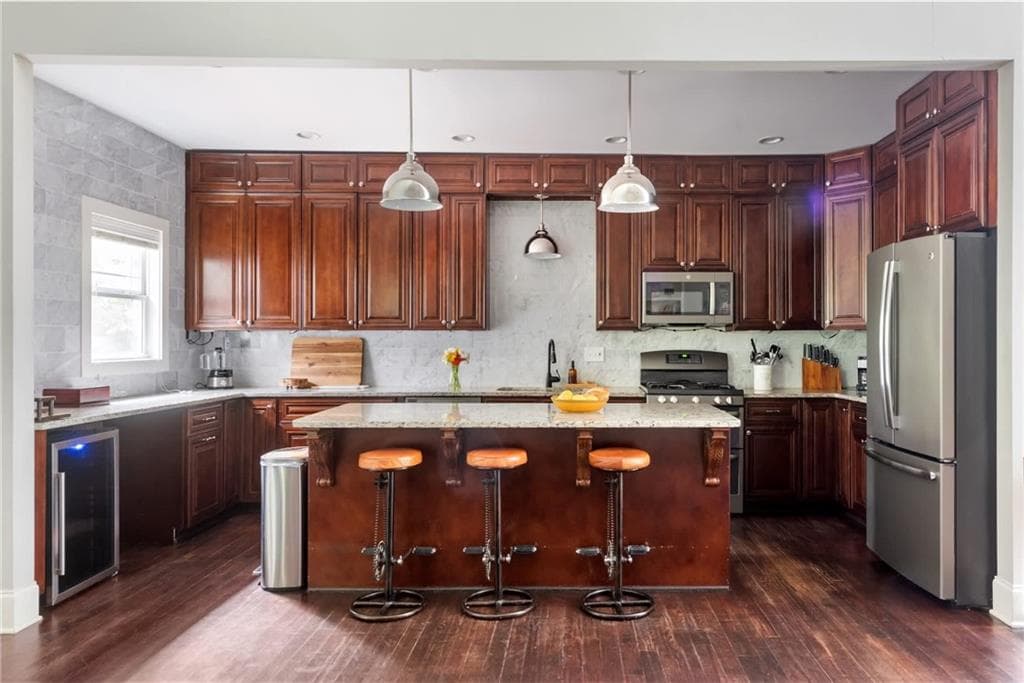 3 bedroom, 3 bathroom, 2,750 sq ft single family residence for rent at 1278 Wylie Street, Atlanta, GA 30317 for $6,500 a month — photo 3