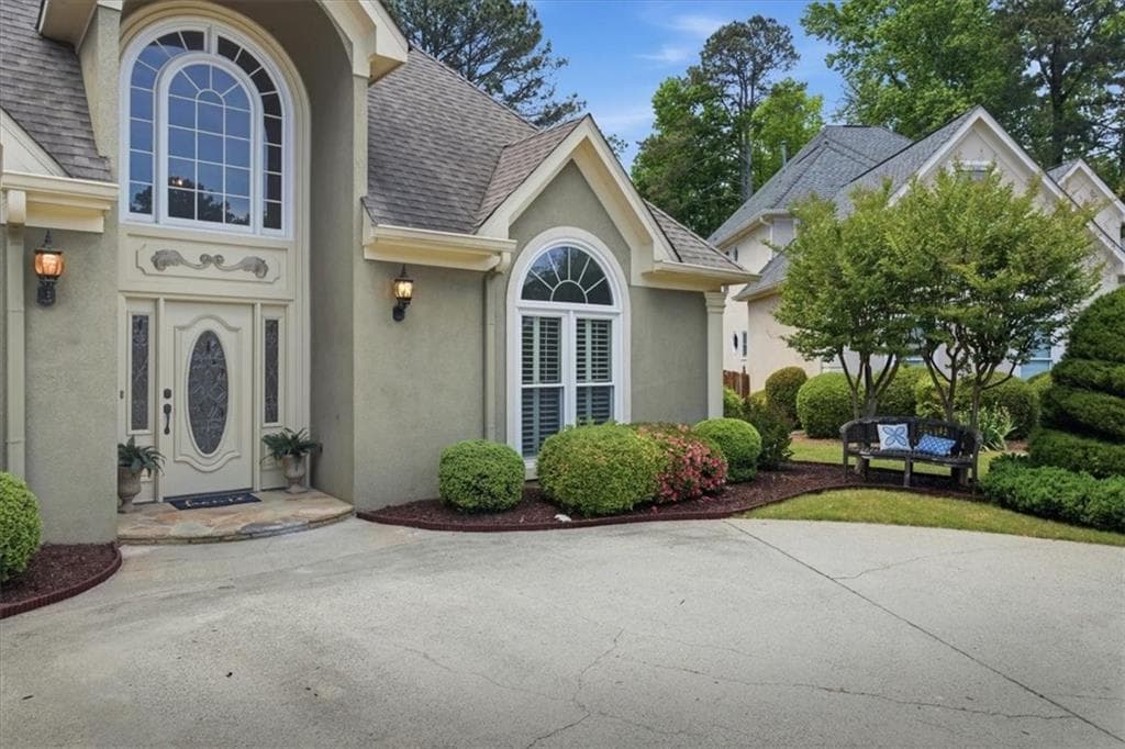 4 bedroom, 4 bathroom, 3,734 sq ft single family residence for rent at 210 Masters View Court, Duluth, GA 30097 for $3,950 a month — photo 3