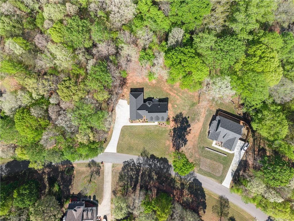 4 bedroom, 3 bathroom, 2,300 sq ft single family residence for sale at 179 Prime Drive, Commerce, GA 30530 — photo 8