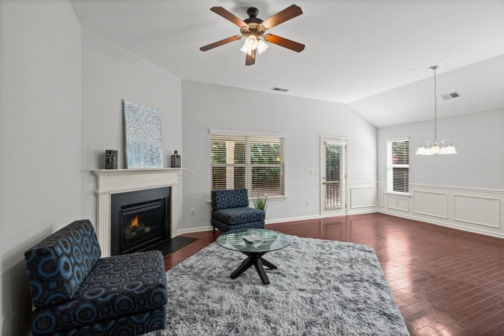 3 bedroom, 2 bathroom, 1,597 sq ft single family residence under contract at 148 Cornerstone Circle, Woodstock, GA 30188 — photo 8
