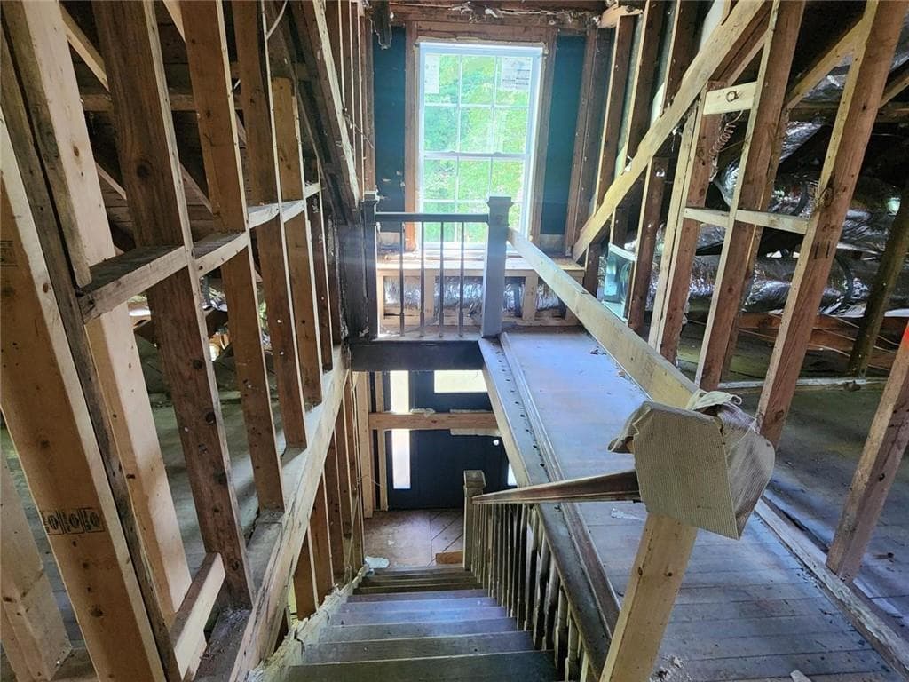 6 bedroom, 6 bathroom, 4,428 sq ft single family residence under contract at 1511 Joseph E Boone NW Boulevard, Atlanta, GA 30314 — photo 9