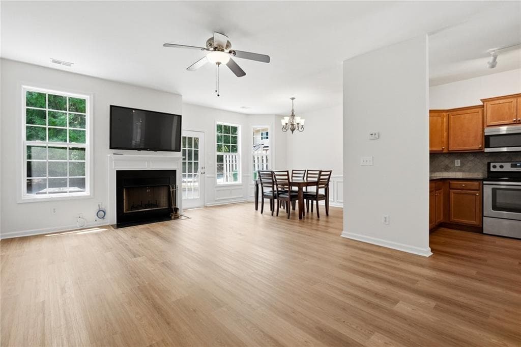 3 bedroom, 3 bathroom, 1,538 sq ft townhouse for sale at 2740 Tohenham Circle, Norcross, GA 30071 — photo 10