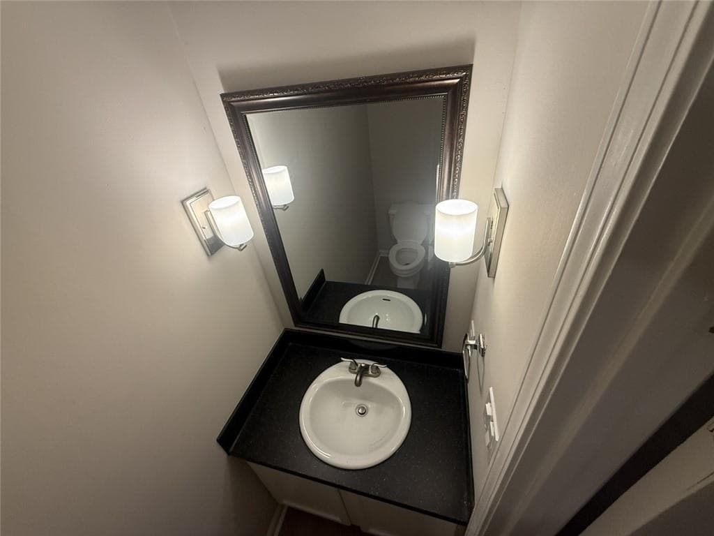 2 bedroom, 3 bathroom, 1,260 sq ft condominium for rent at 2906 Webb Bridge Road, Alpharetta, GA 30009 for $1,900 a month — photo 7