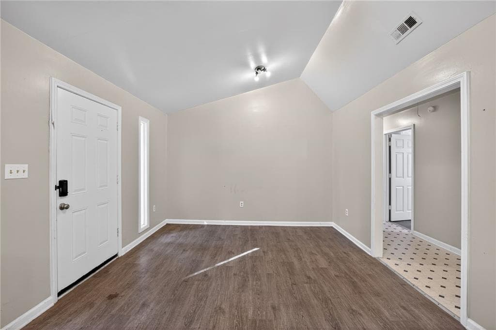 3 bedroom, 2 bathroom, 1,140 sq ft single family residence for sale at 1826 County Line Road, Atlanta, GA 30331 — photo 7