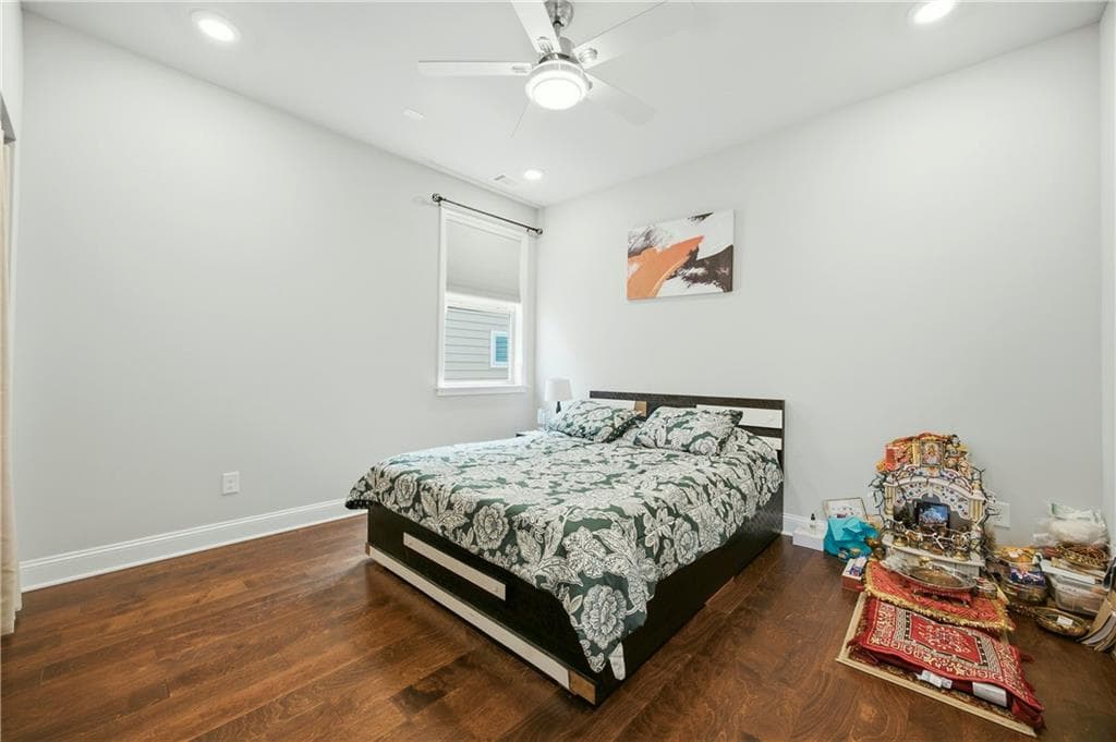 4 bedroom, 3 bathroom, 3,130 sq ft single family residence for sale at 2487 Oak Barrel Drive, Snellville, GA 30078 — photo 8