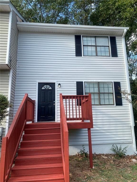 4 bedroom, 3 bathroom, 1,540 sq ft townhouse for sale at 7010 Oakhill Circle, Austell, GA 30168