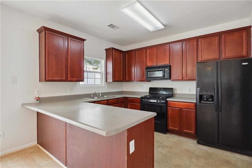 3 bedroom, 3 bathroom, 1,606 sq ft single family residence for rent at 276 Hiawassee Drive, Woodstock, GA 30188 for $2,250 a month — photo 2