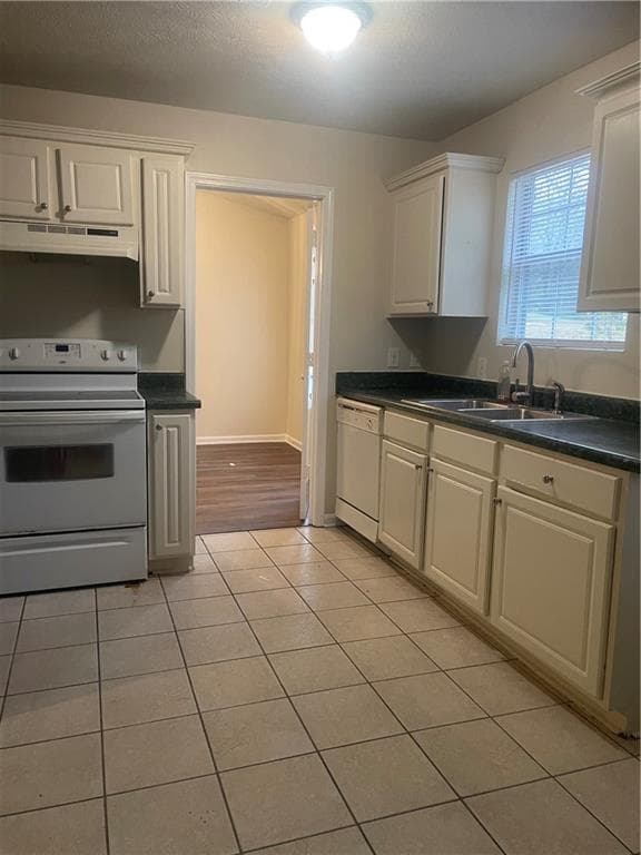 3 bedroom, 3 bathroom, 1,618 sq ft single family residence for rent at 4957 N Redan Circle, Stone Mountain, GA 30088 for $2,050 a month — photo 5