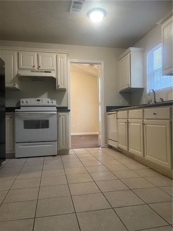 3 bedroom, 3 bathroom, 1,618 sq ft single family residence for rent at 4957 N Redan Circle, Stone Mountain, GA 30088 for $2,050 a month — photo 6