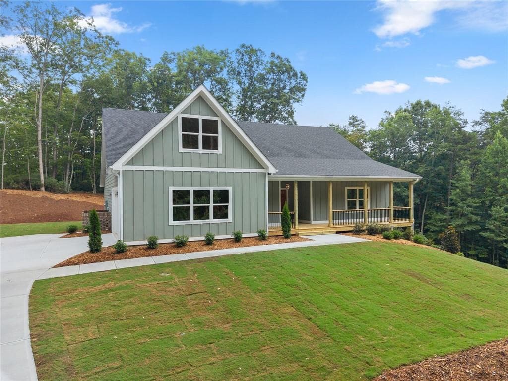 4 bedroom, 5 bathroom, 4,865 sq ft single family residence for sale at 212 Planters Creek, Baldwin, GA 30511 — photo 5