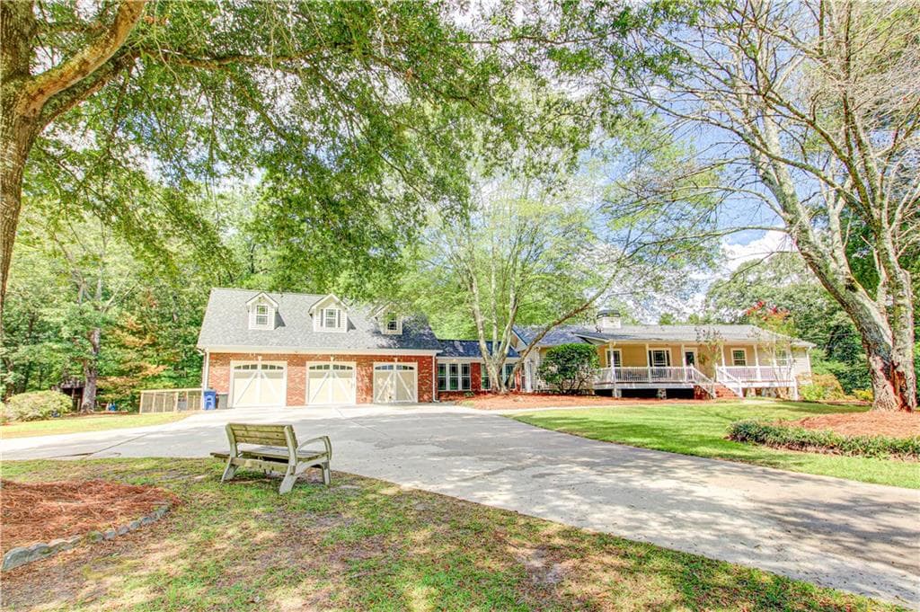 3 bedroom, 2 bathroom, 2,186 sq ft single family residence for sale at 3861 Post Road, Winston, GA 30187 — photo 8