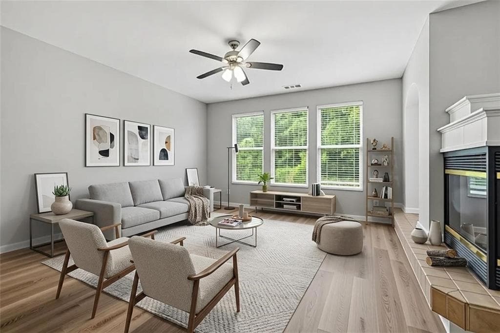 4 bedroom, 3 bathroom, 3,100 sq ft single family residence for sale at 5804 Providence Court, Union City, GA 30291 — photo 4