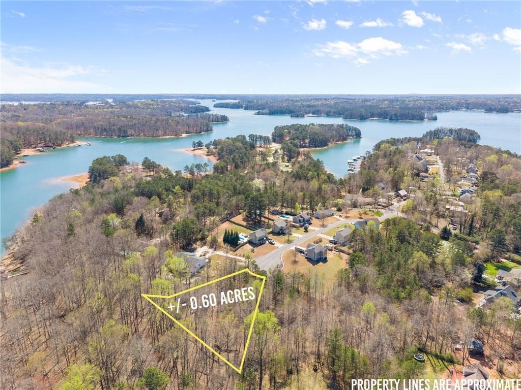 single family residence for sale at 4055 Vintage Court, Cumming, GA 30041 — photo 6