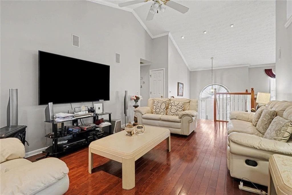 5 bedroom, 3 bathroom, 2,270 sq ft single family residence for sale at 458 Padens Valley Court, Lawrenceville, GA 30044 — photo 7