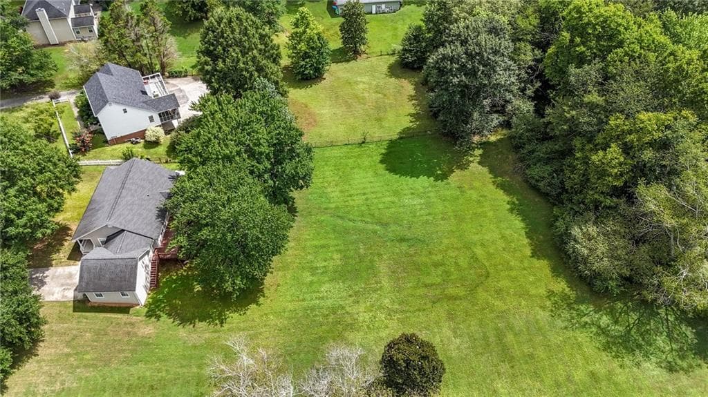 4 bedroom, 3 bathroom, 2,551 sq ft single family residence under contract at 583 Avondale Drive, Rocky Face, GA 30740 — photo 3