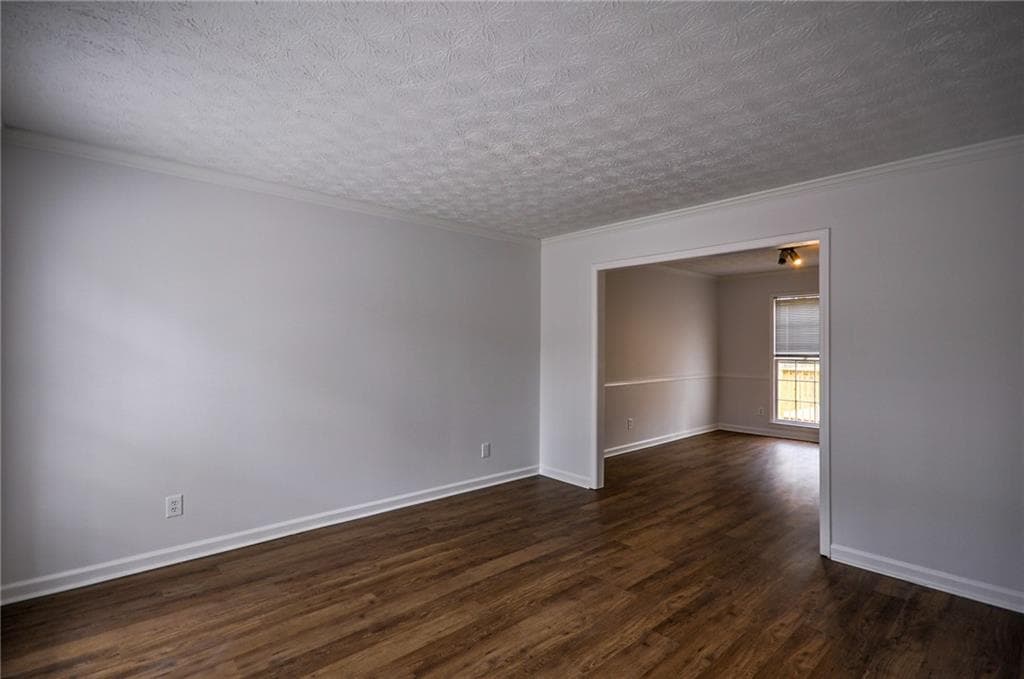 3 bedroom, 3 bathroom, 1,948 sq ft single family residence for rent at 1398 Field Creek Terrace, Lawrenceville, GA 30043 for $2,390 a month — photo 6
