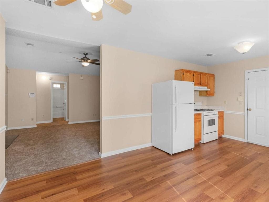 3 bedroom, 2 bathroom, 1,164 sq ft single family residence for sale at 261 Brandon Ridge Circle, Stockbridge, GA 30281 — photo 7