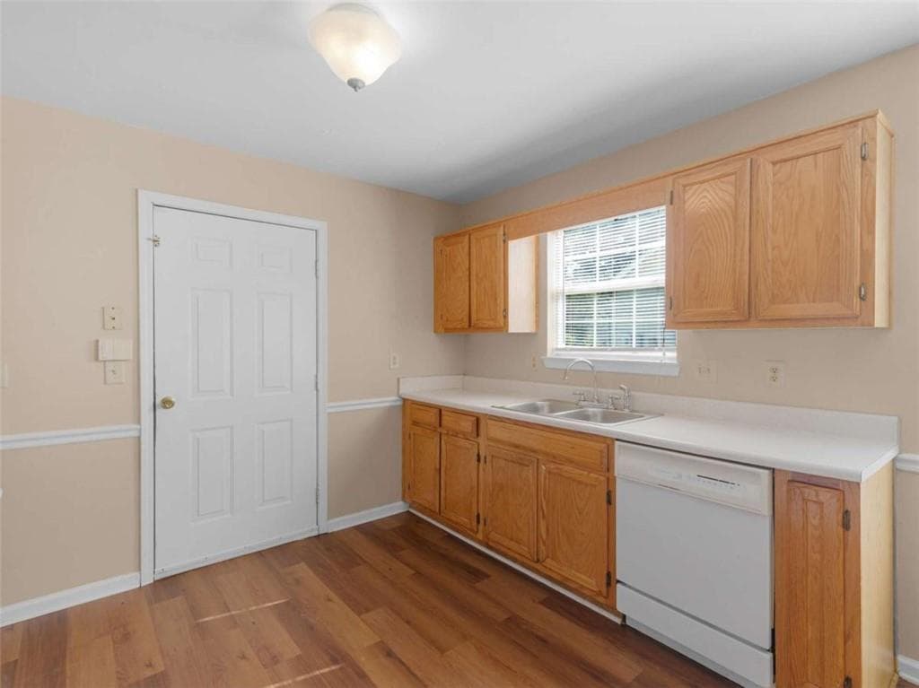 3 bedroom, 2 bathroom, 1,164 sq ft single family residence for sale at 261 Brandon Ridge Circle, Stockbridge, GA 30281 — photo 10