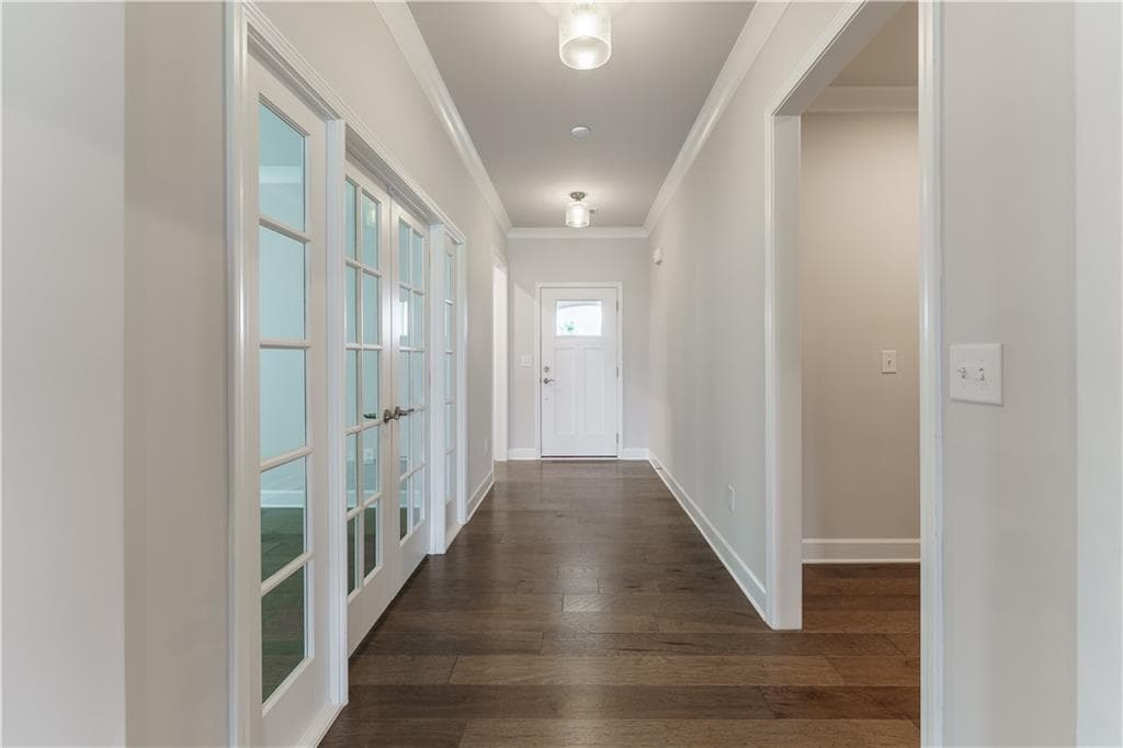 2 bedroom, 2 bathroom, 1,848 sq ft single family residence for sale at 5031 Adler Court, Hoschton, GA 30548 — photo 7