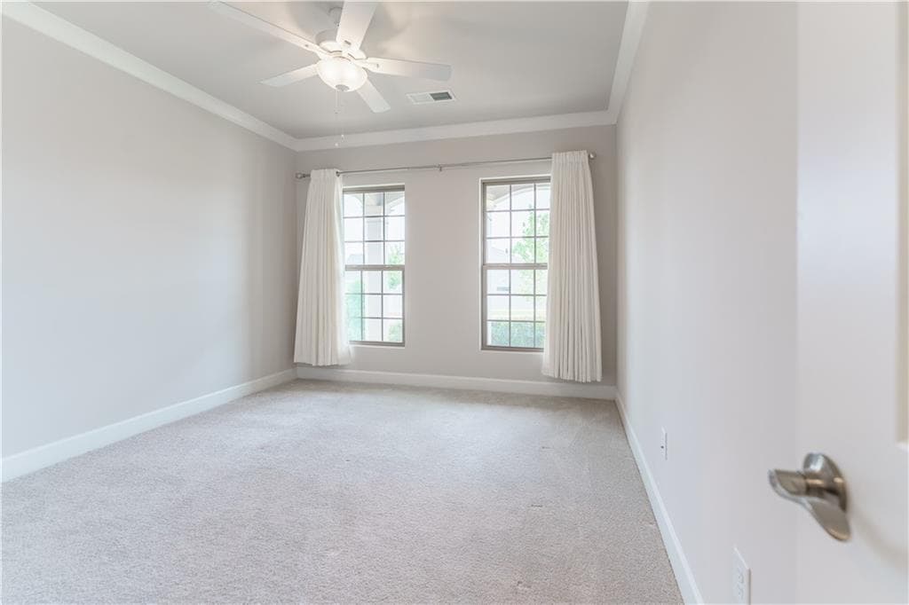 2 bedroom, 2 bathroom, 1,848 sq ft single family residence for sale at 5031 Adler Court, Hoschton, GA 30548 — photo 8
