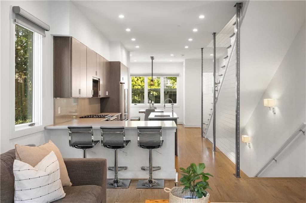 3 bedroom, 4 bathroom, 2,017 sq ft townhouse for sale at 616 Angier Avenue 5, Atlanta, GA 30308 — photo 8